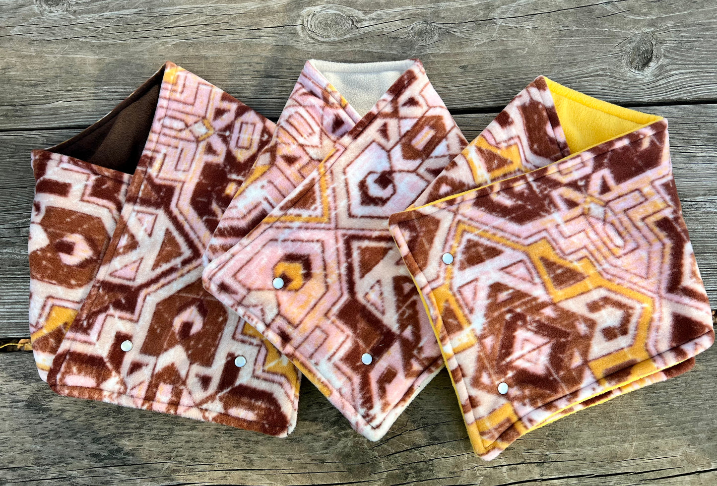 Brown/pink Aztec
